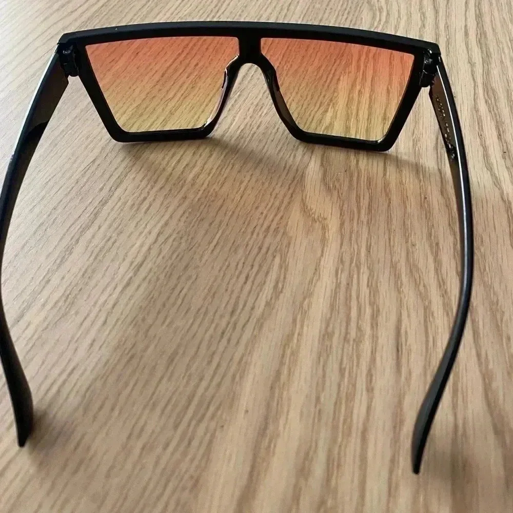 🆕Retro Trend Fashion Big Frame Sunglasses🆕